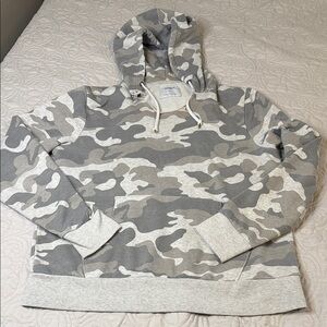 Old Navy Gray Camouflage Hoodie